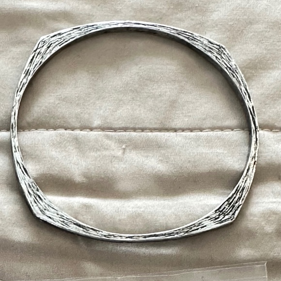 2/$20 Silver tone bangle bracelet vintage modernist square/circle brushed - Picture 8 of 8